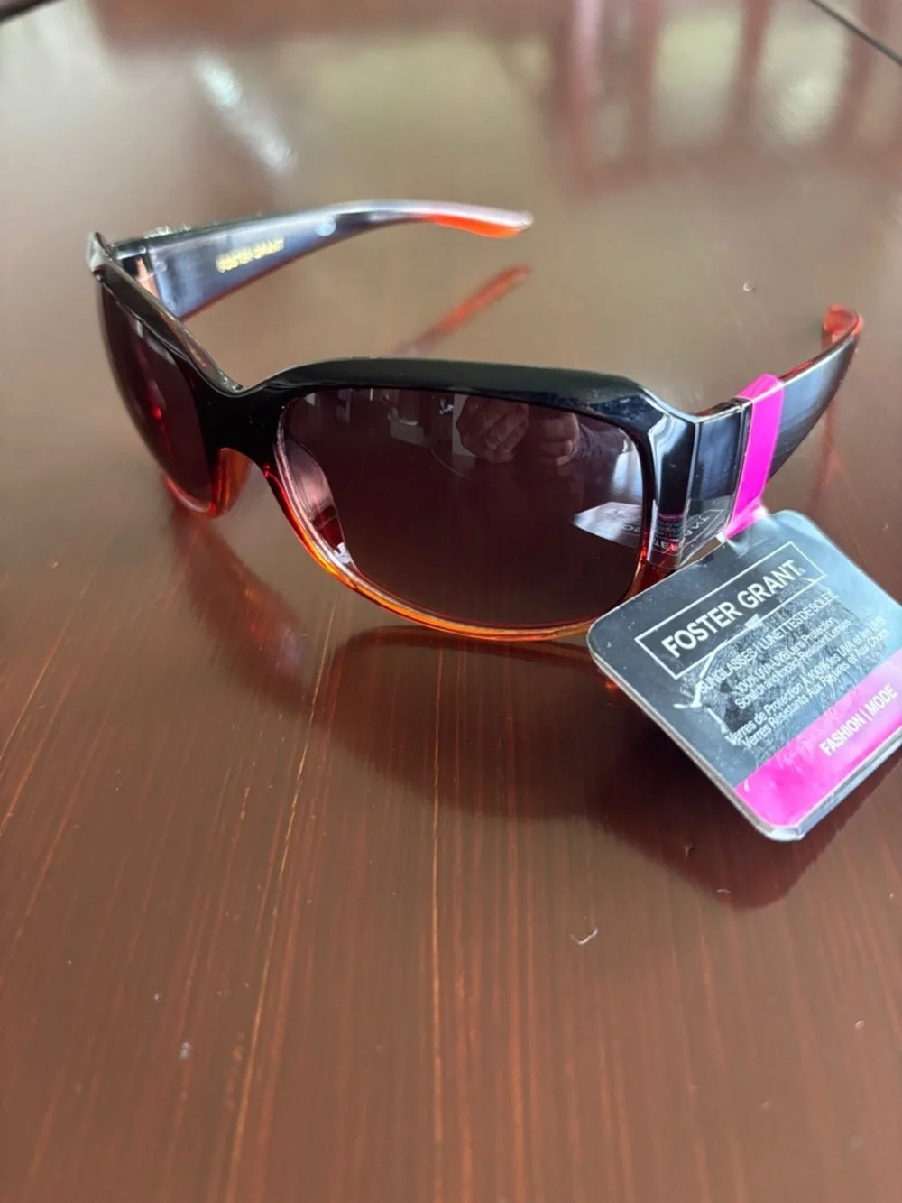 Foster Grant 100% UVA-UVB protect,2 tone brown tortoise shell frame, brown lens